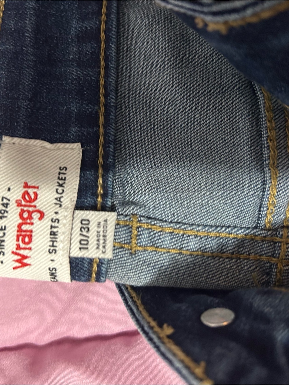 Wrangler Women's Blue Denim Jeans NWOT Sz 10/30